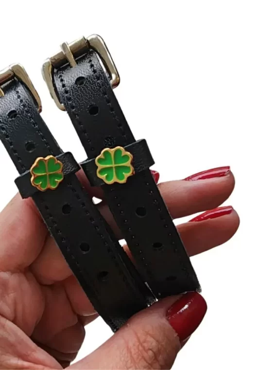 Correia de Espora - Pin de Trevo 4 Folhas